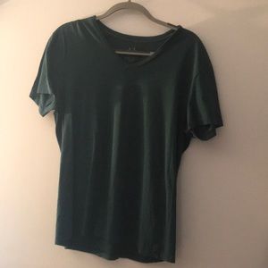 Armani Exchange v neck